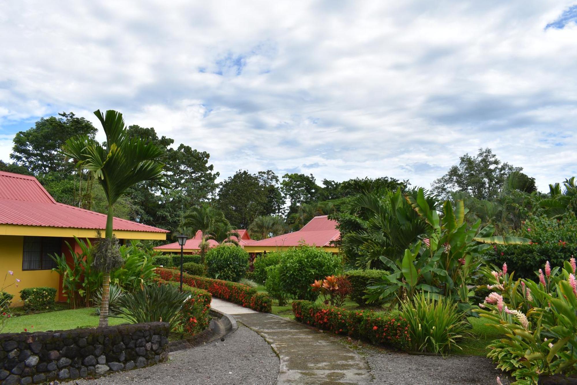 Hotel Arenal Country Inn La Fortuna Eksteriør bilde