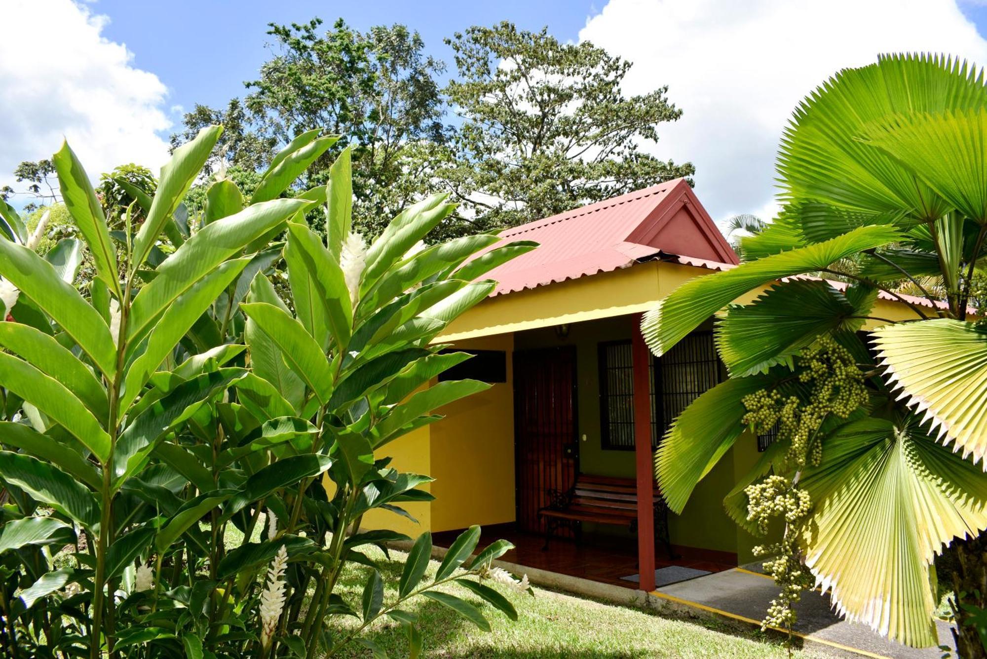 Hotel Arenal Country Inn La Fortuna Eksteriør bilde